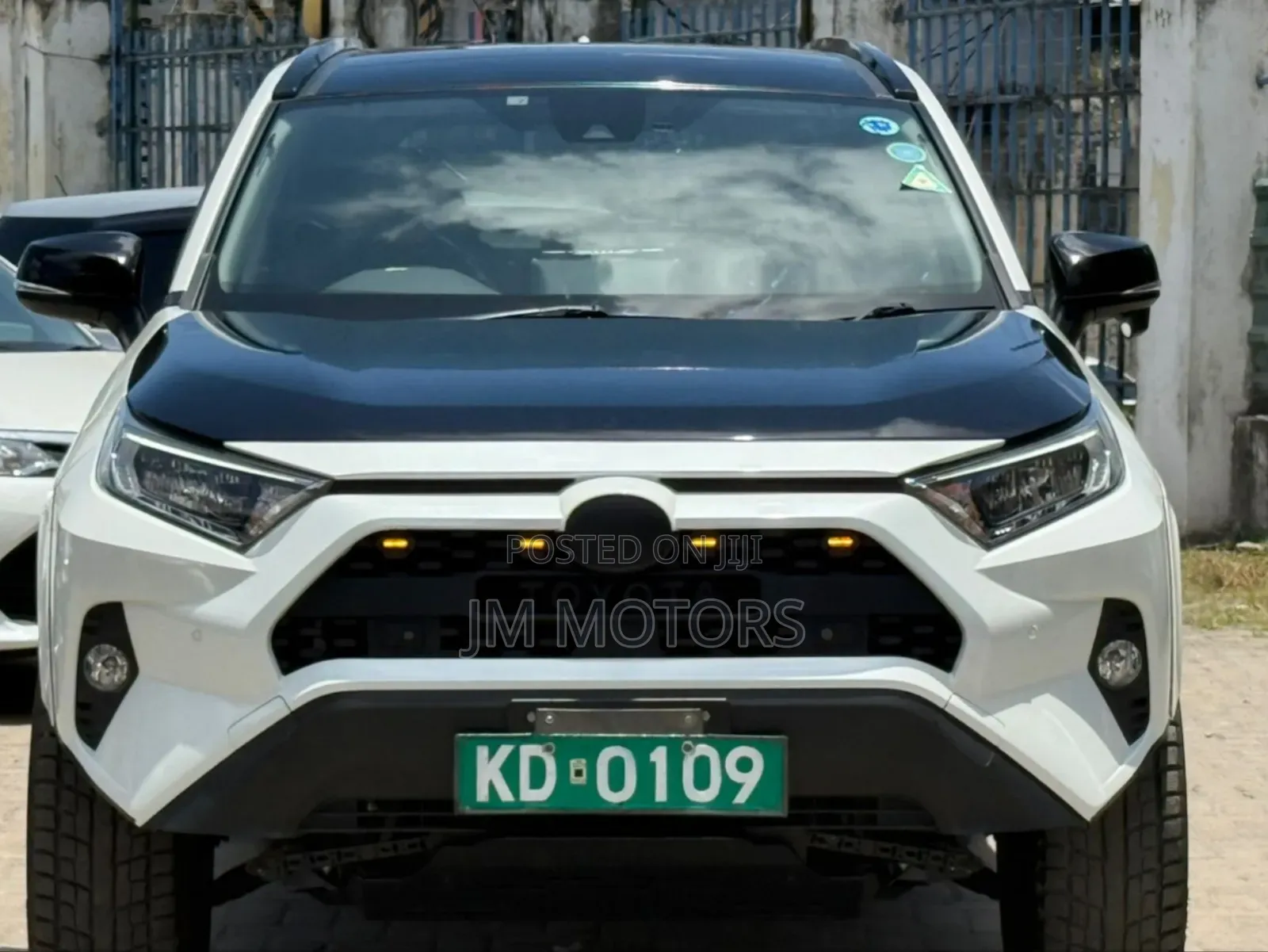 Toyota RAV4 2020 Pearl