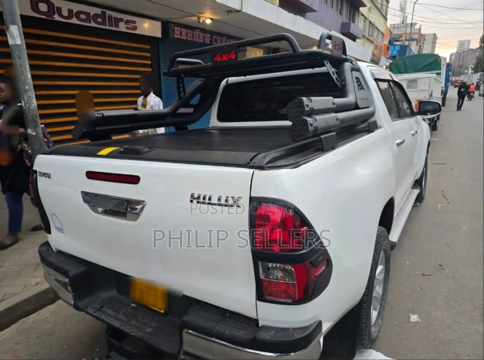 Heavy-Duty Night Fury Rollbar for a Bold Off-Road Look