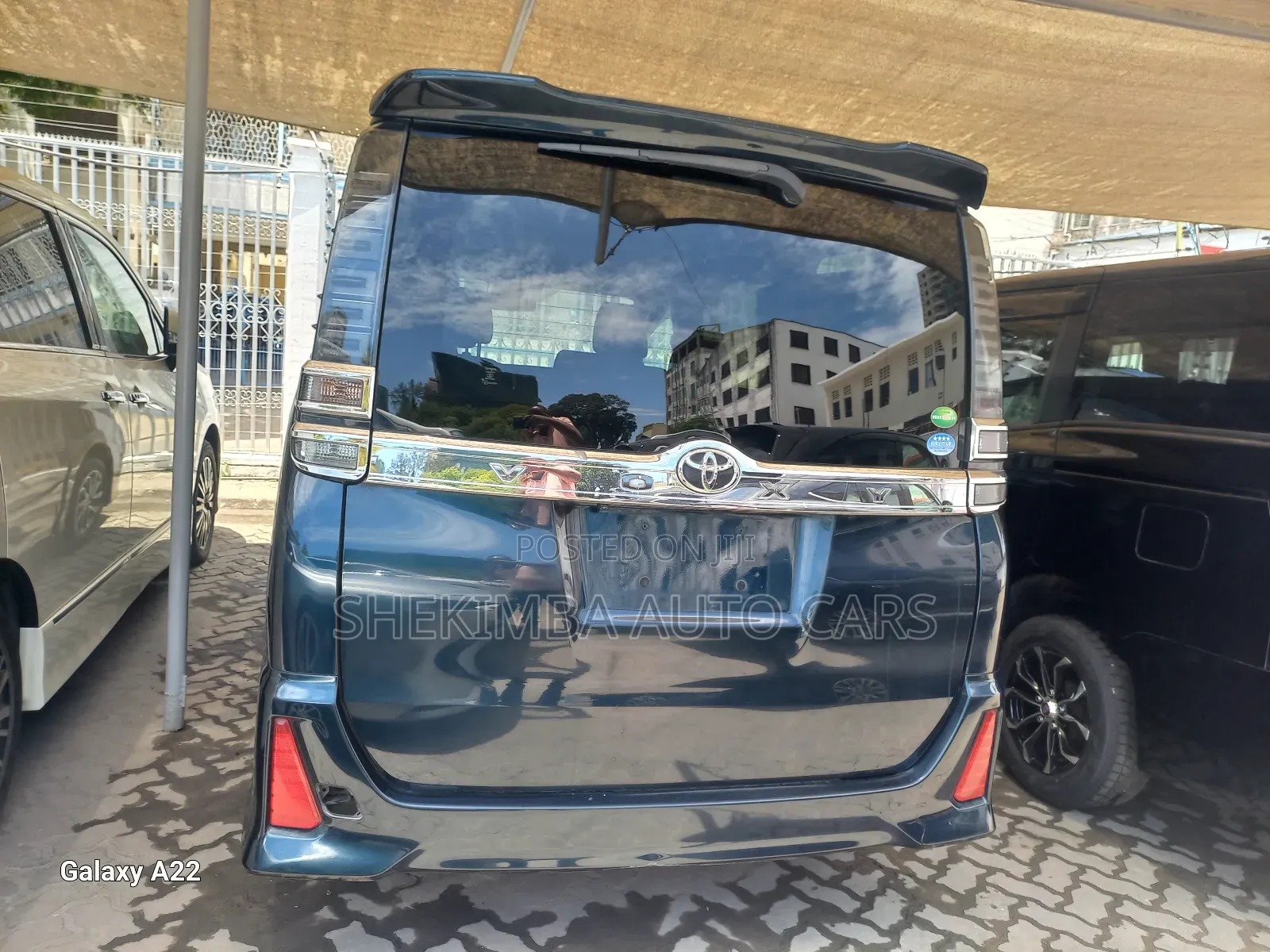Toyota Voxy 2019 Purple