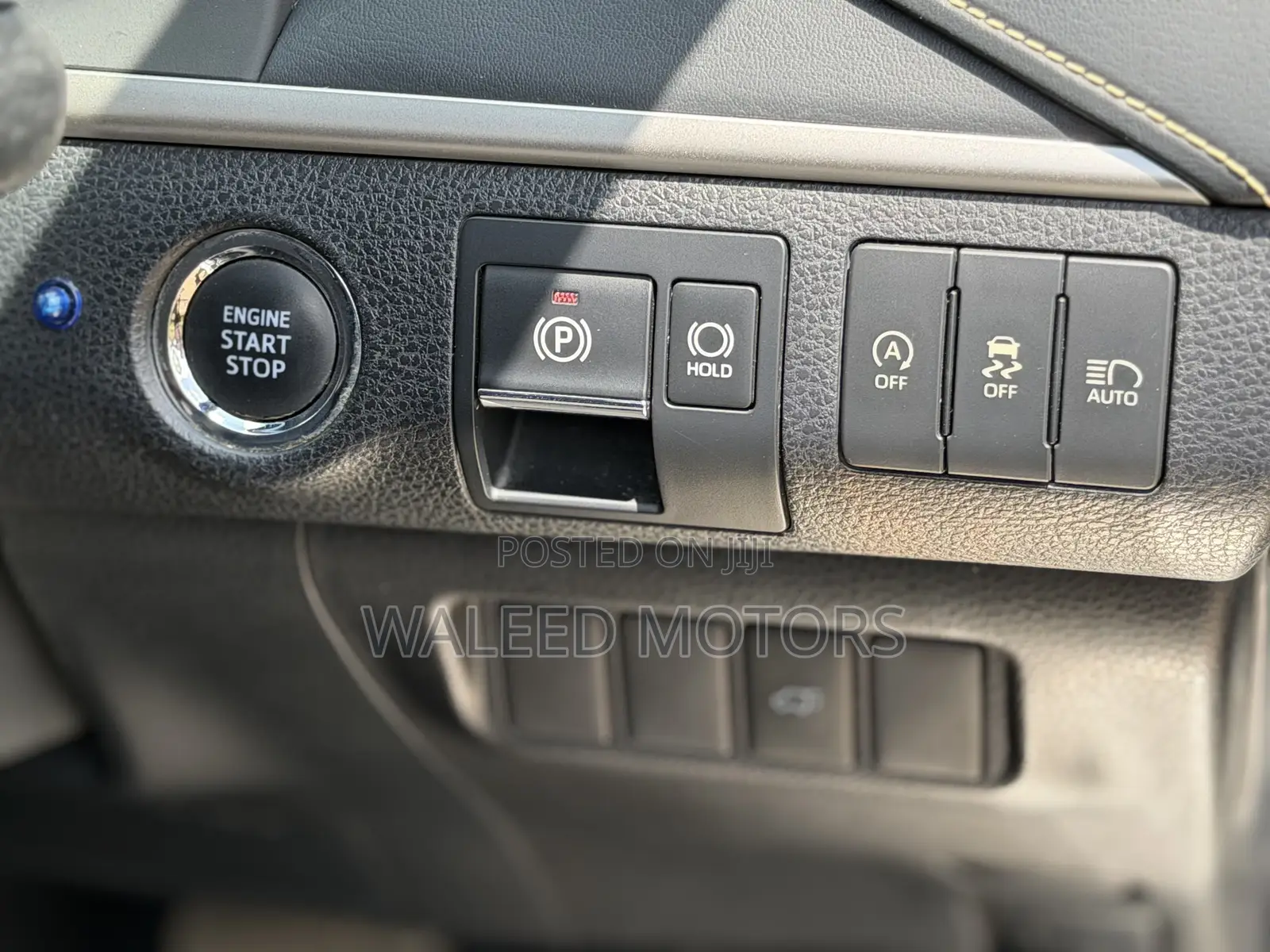 Toyota Harrier 2.0 2018 Pearl