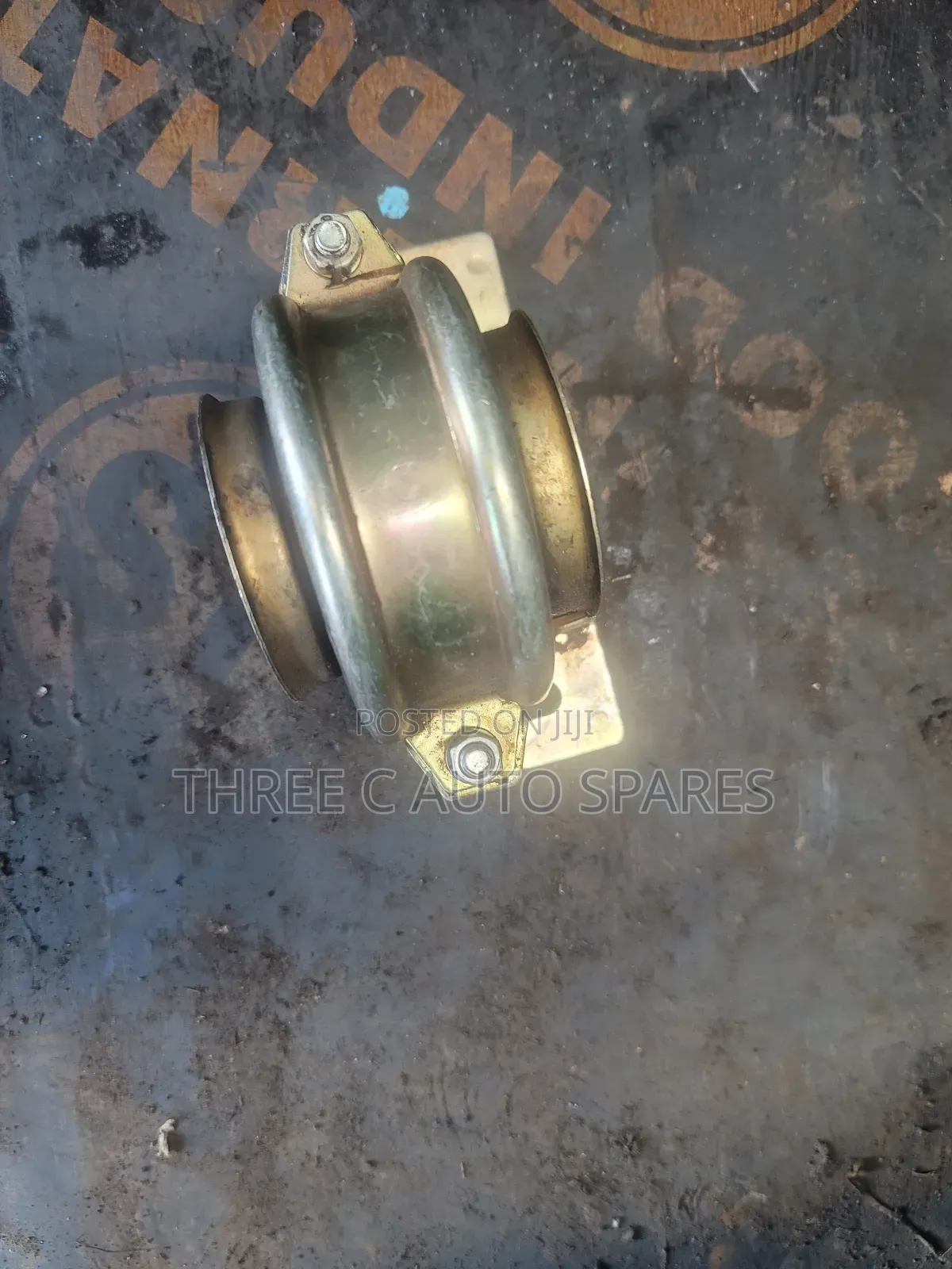 Land Cruiser Center Rubber