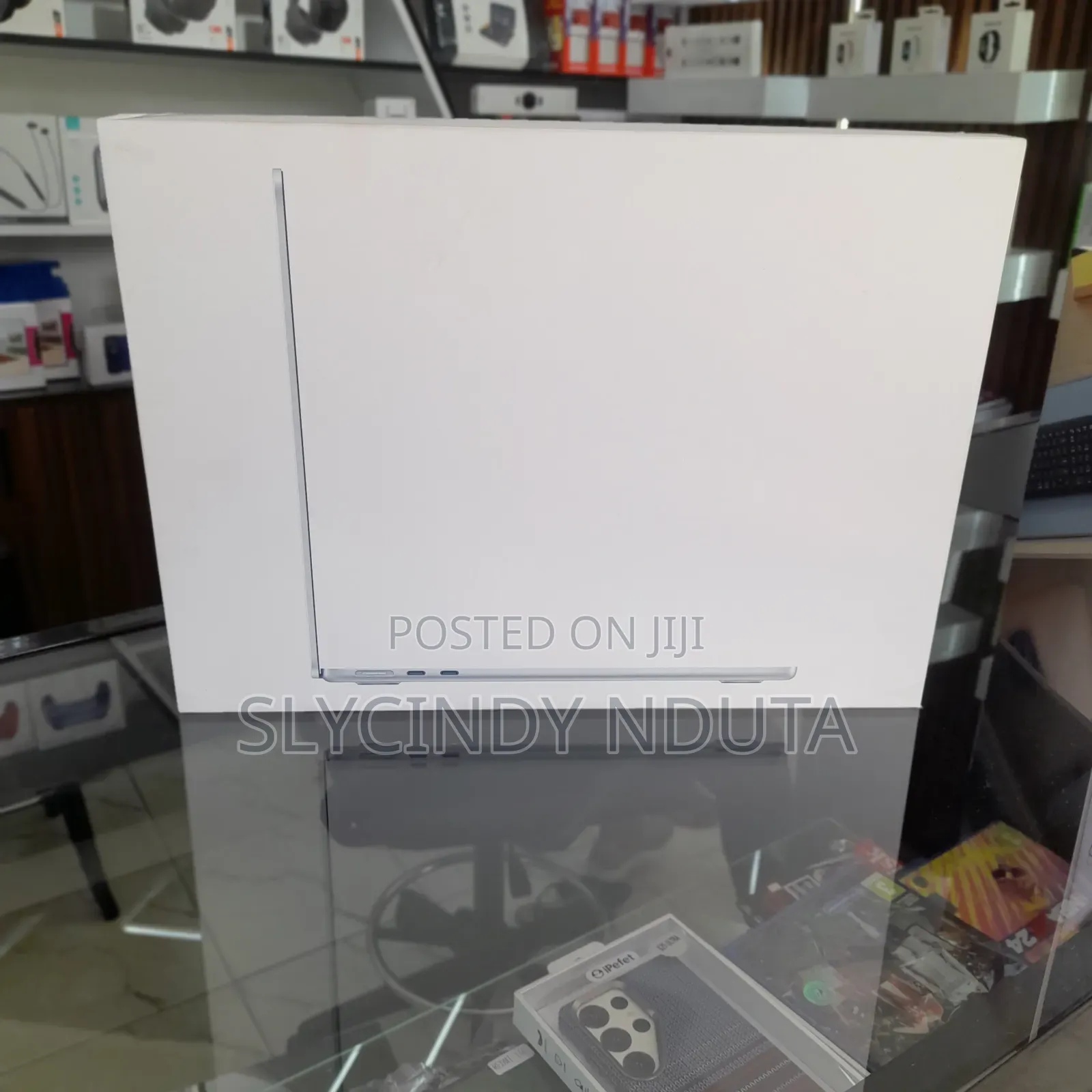 New Laptop Apple MacBook Air 24GB Apple M4 SSD 512GB