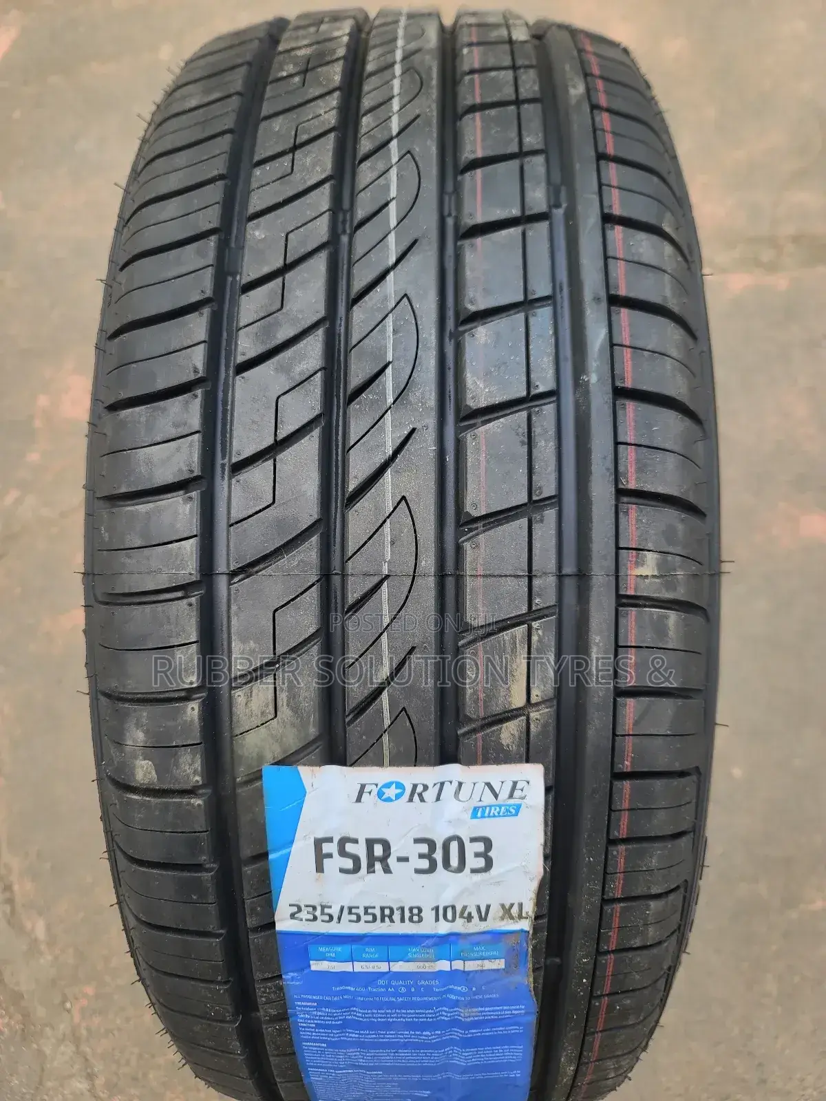 235/55r18 Fortune Tyres 104v X/L FSR-303