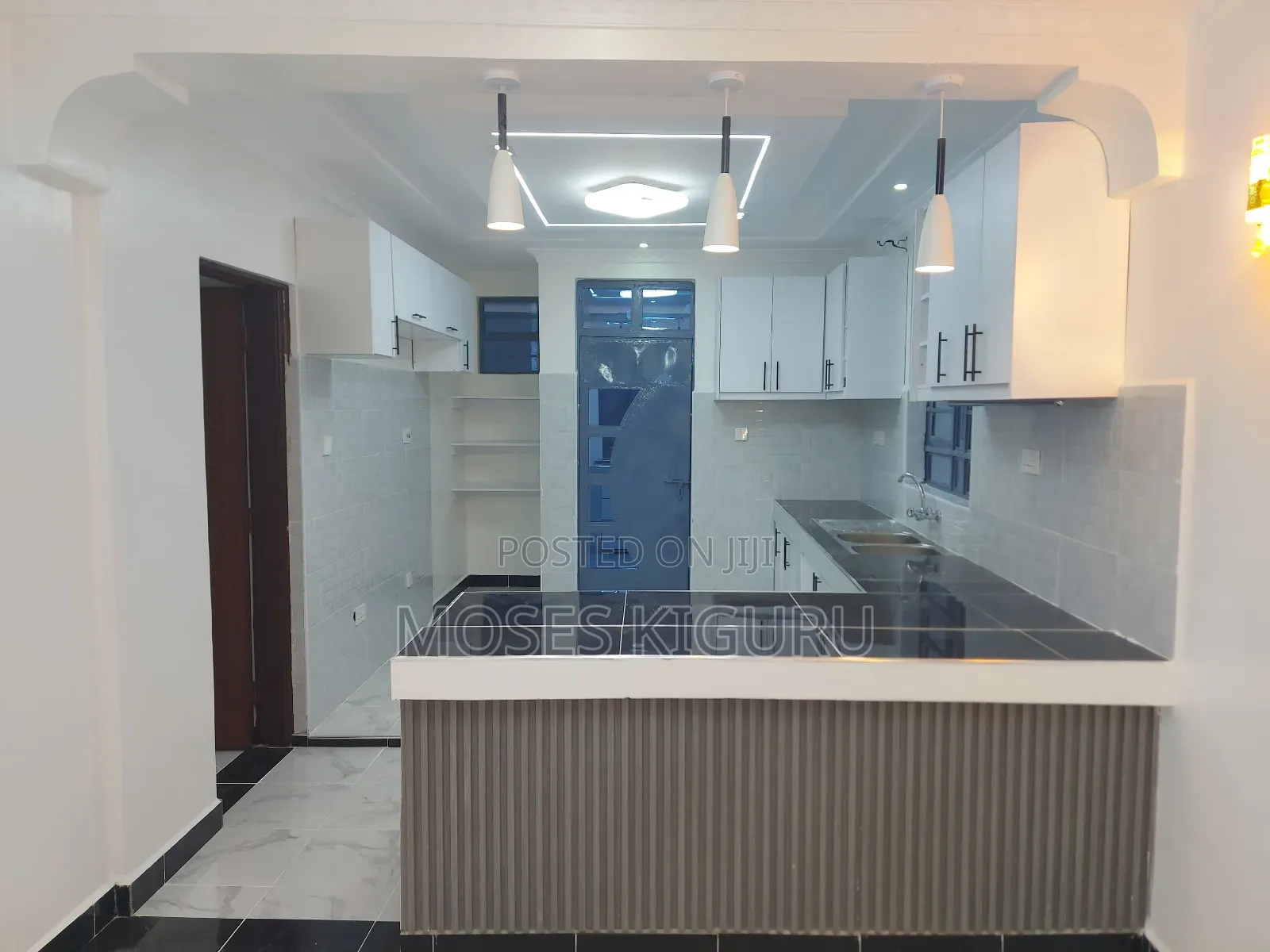 3bdrm Bungalow in Kimbo for sale