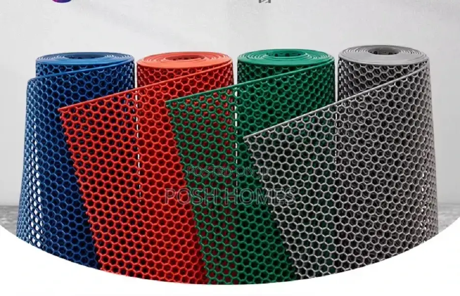 Green Red Grey Gripzone Runner – Fresh Look, Firm Hold