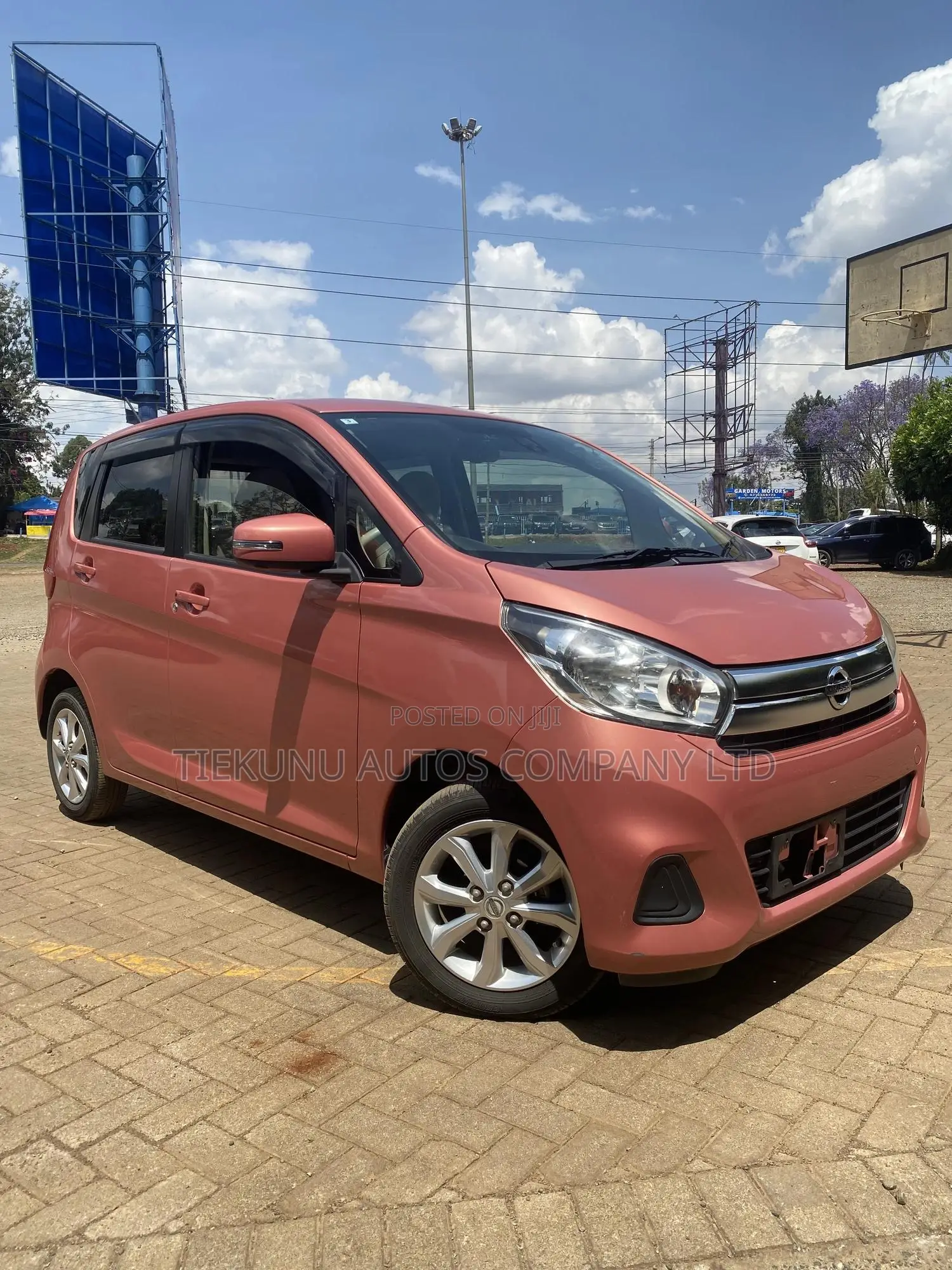 Nissan Dayz 2019 Pink