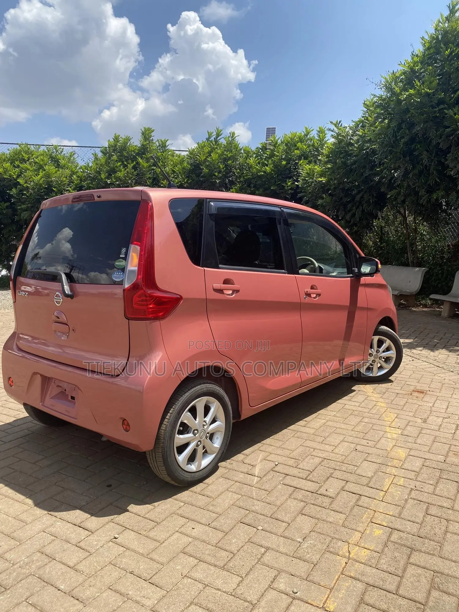 Nissan Dayz 2019 Pink
