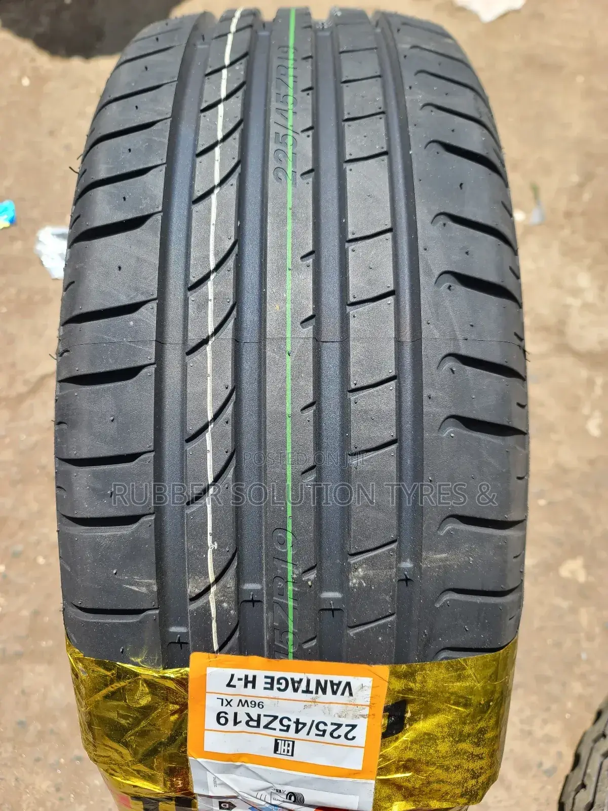225/45r19 Boto Tyres 96 W X/L