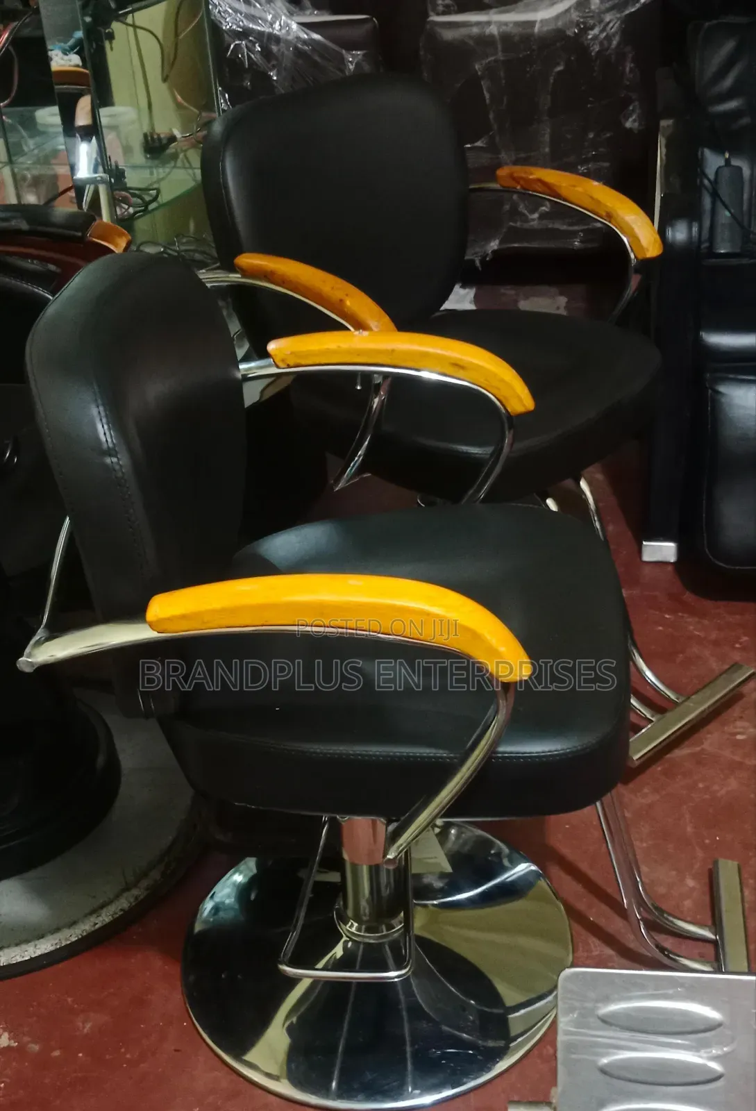 Slightly Used Styling Seat