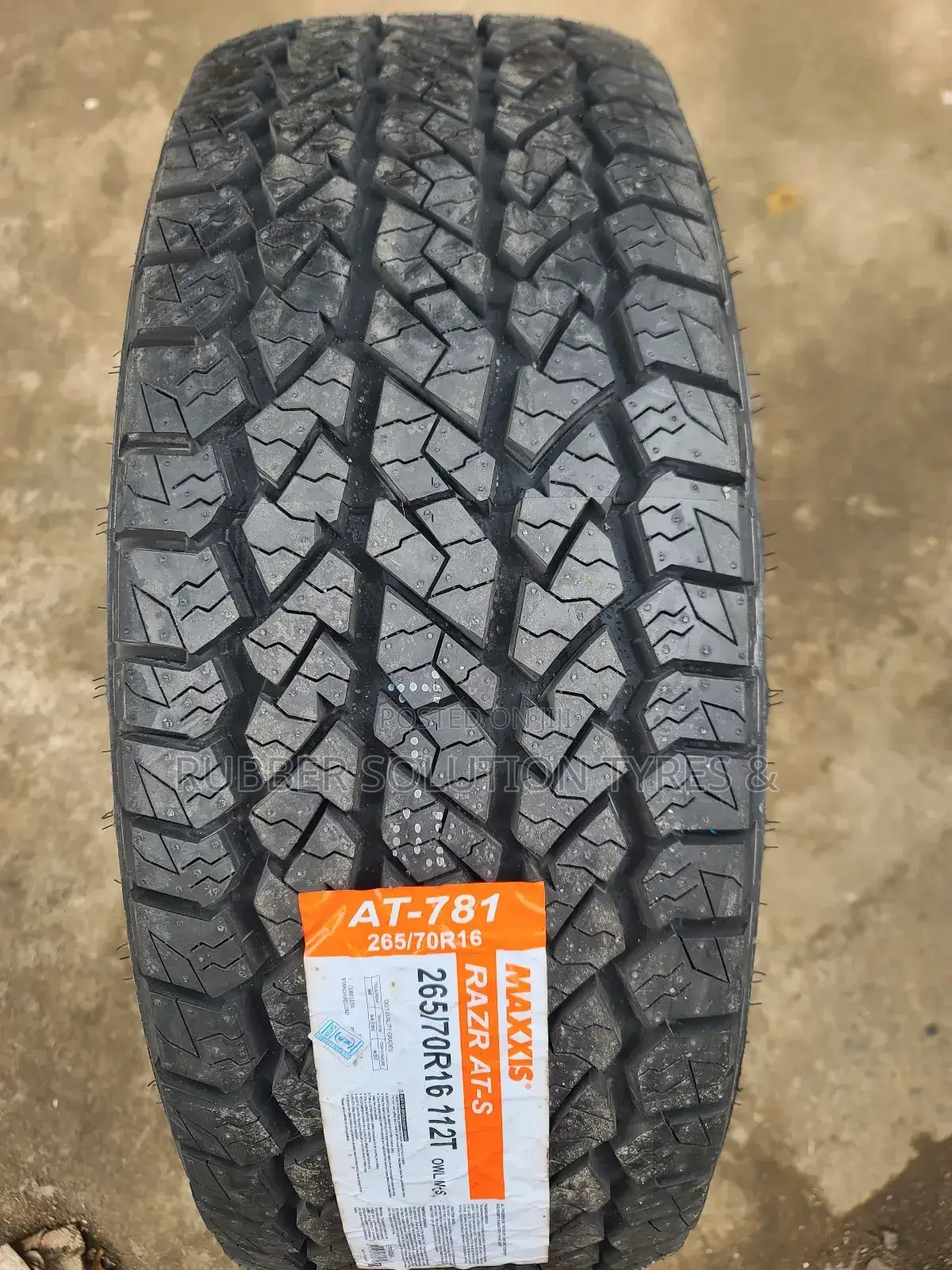 265 /70 R16 Maxxis Tyres Razr a/T-781(Made in Thailand)