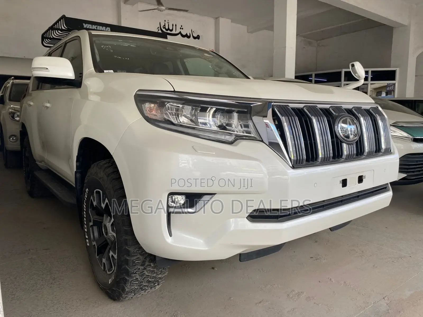 Toyota Land Cruiser Prado 2019 White
