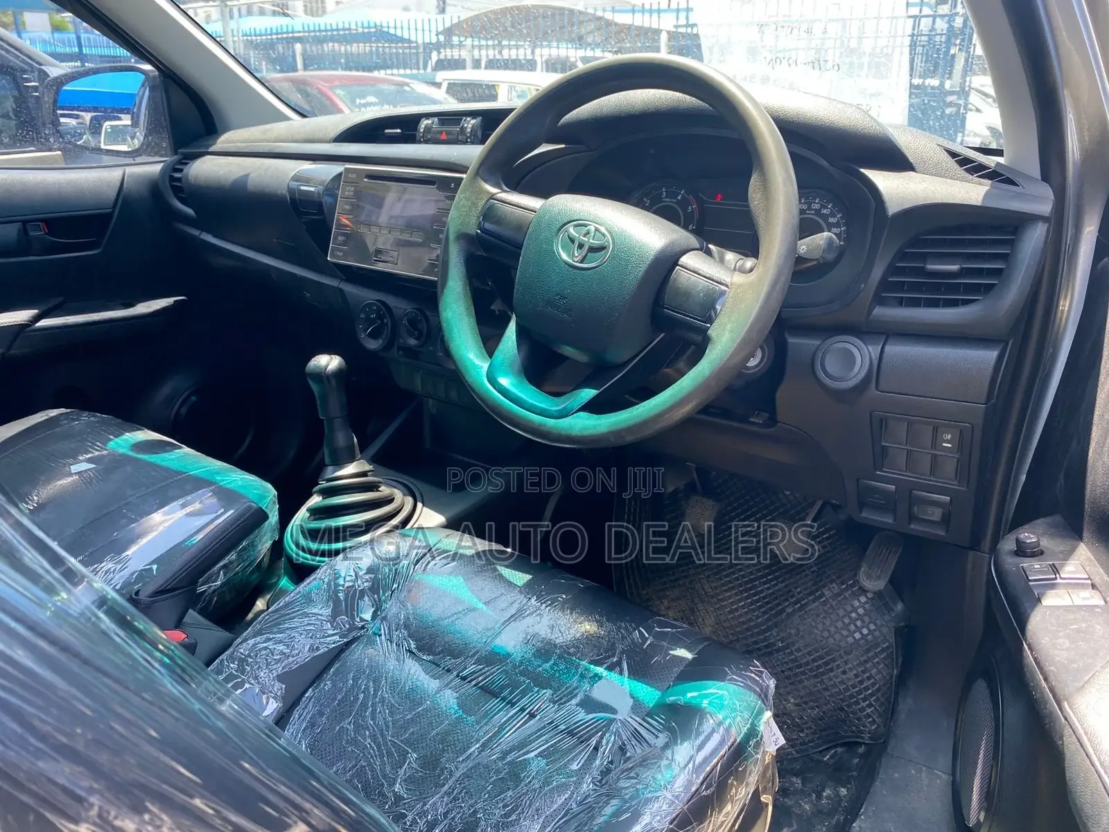 Toyota Hilux 2018 Silver