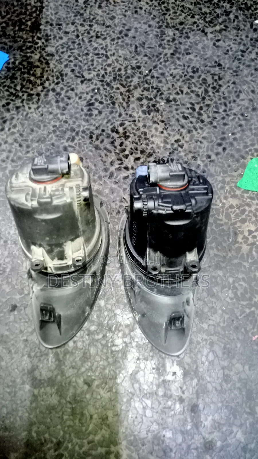 Fog Light With Cover Vitz 2012