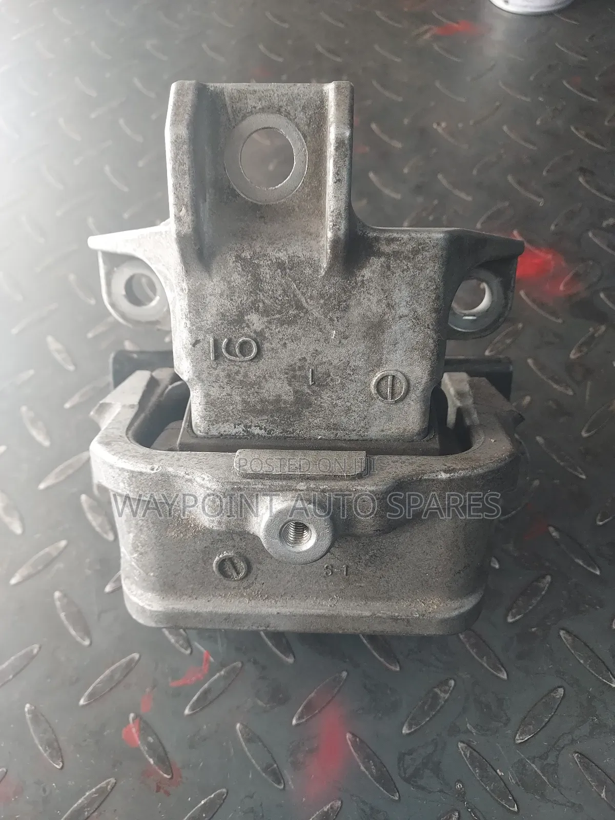Gearbox Mount Mitsubishi Outlander 2016-2021