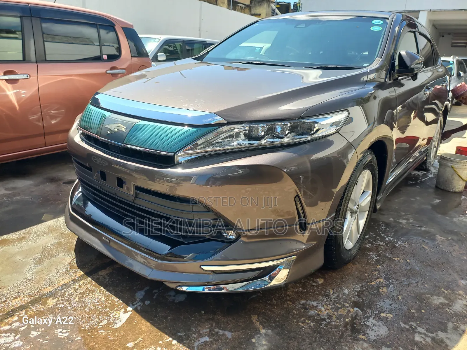 Toyota Harrier 2.0 2019 Gray