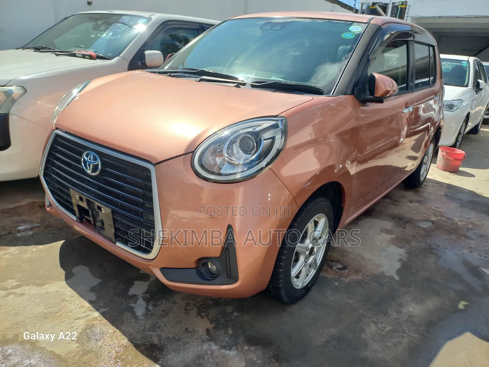 Toyota Passo 1.0 FWD 2019 Orange