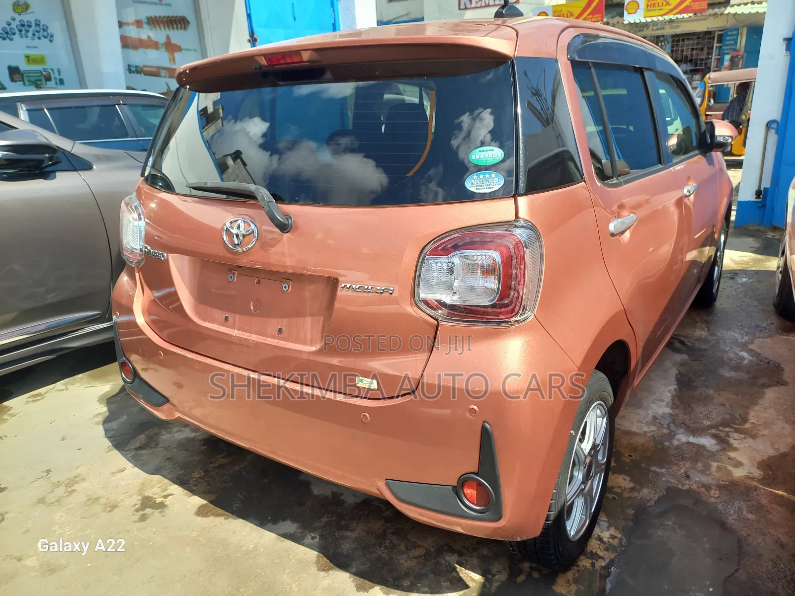 Toyota Passo 1.0 FWD 2019 Orange