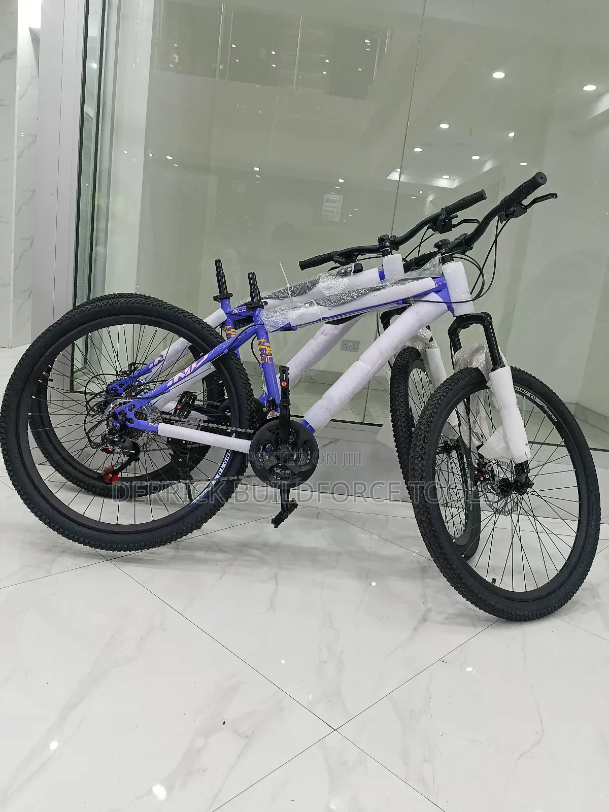 Size 27.5 Premier Rider Bike