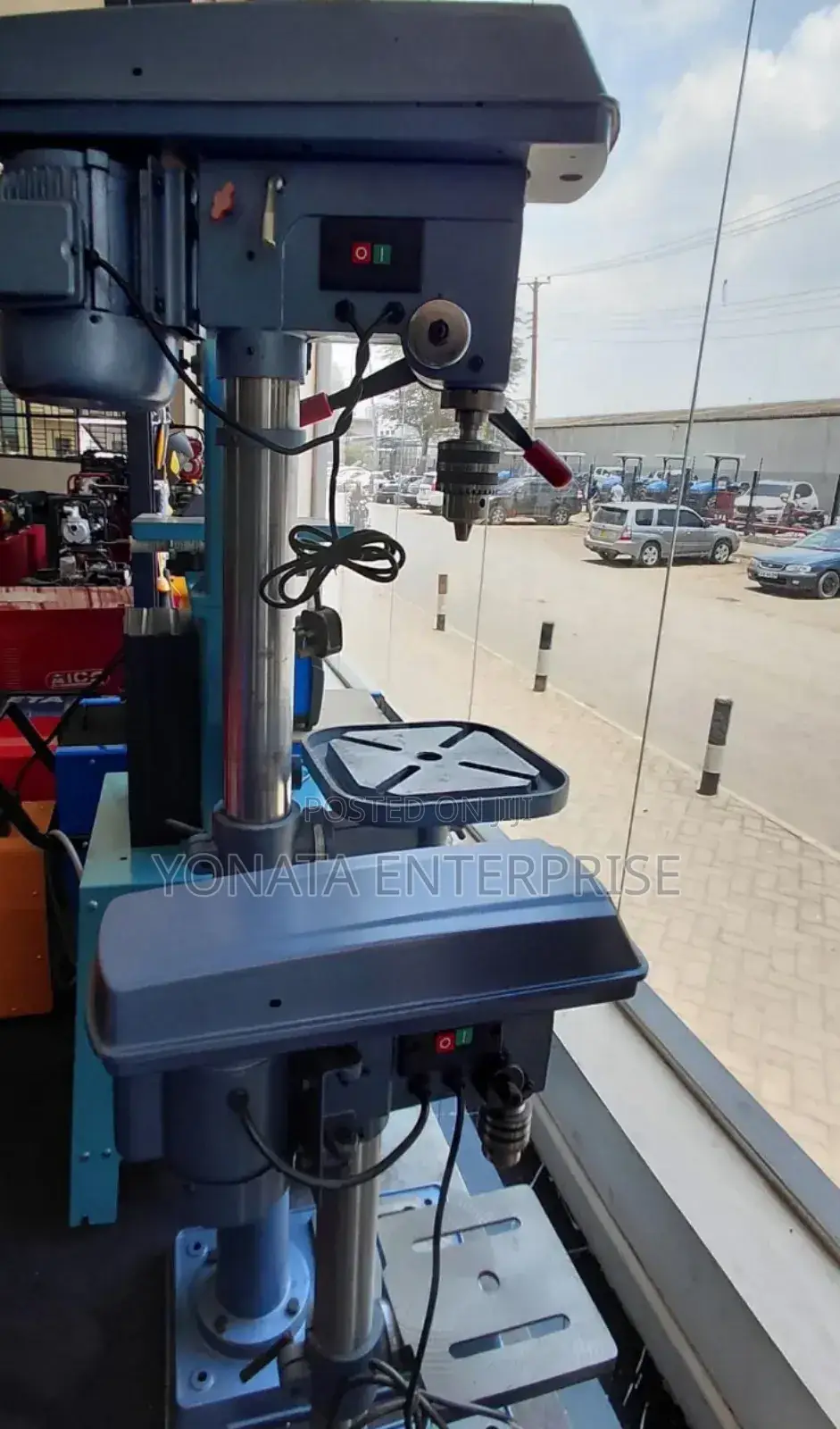 900w Drill Press