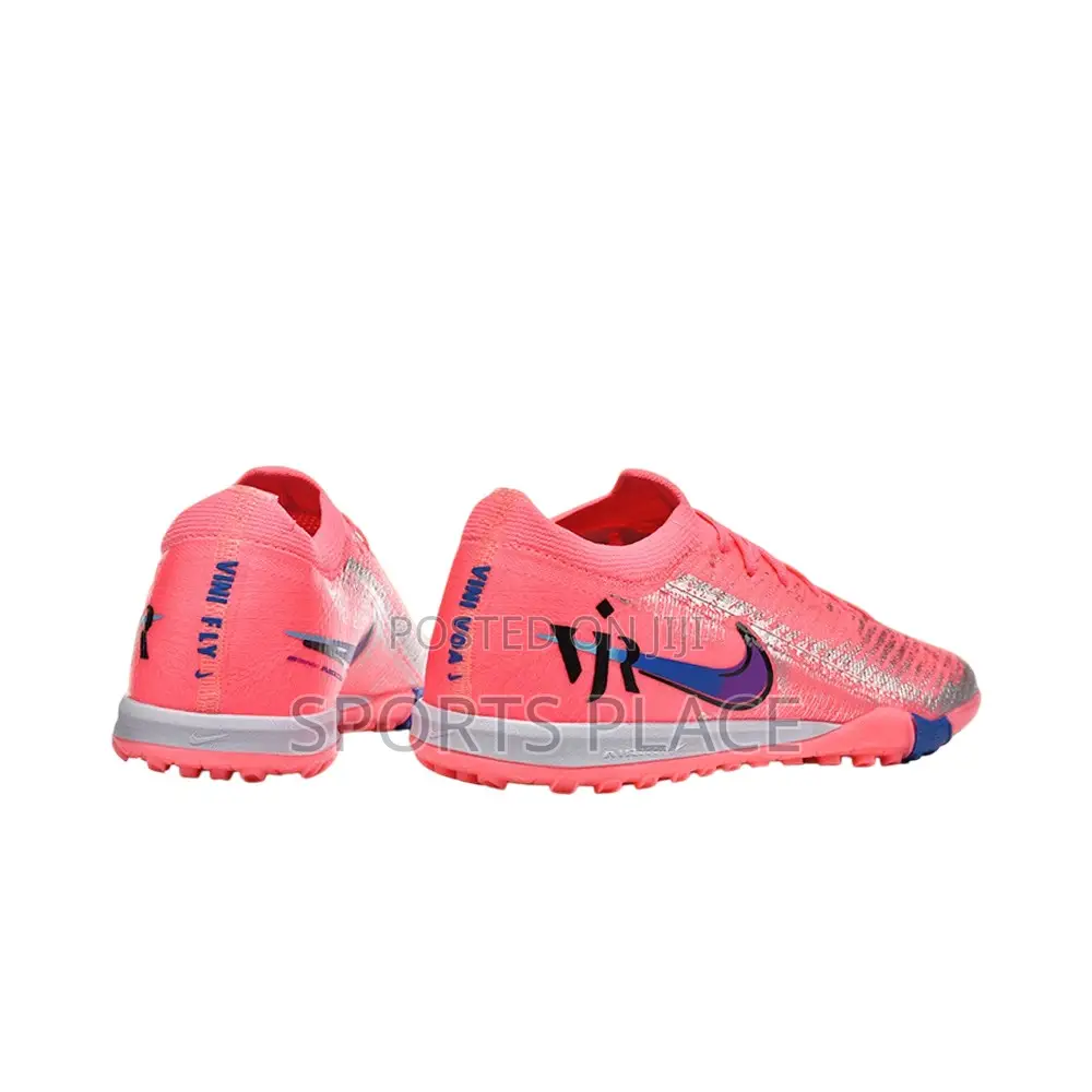 Vini Jr. X Nike Mercurial Vapor 16 Elite Football Trainers.