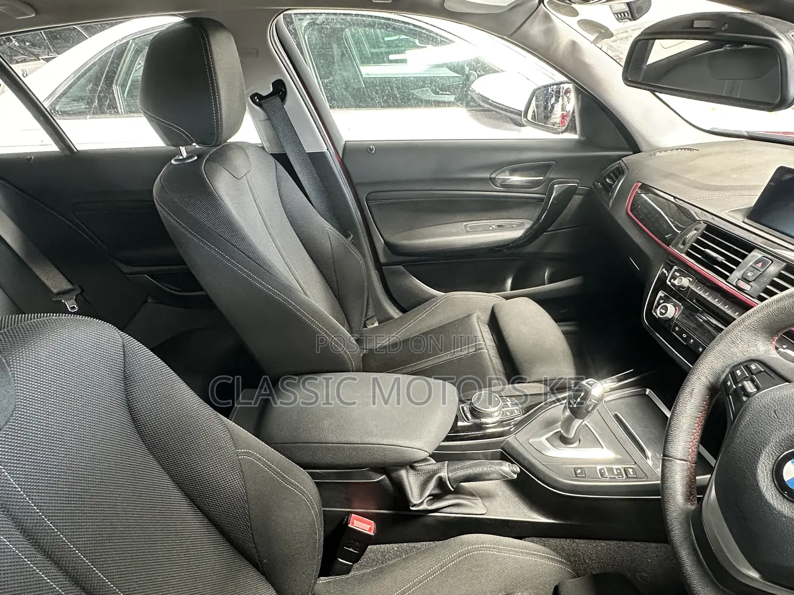 BMW 118d 2018 Red