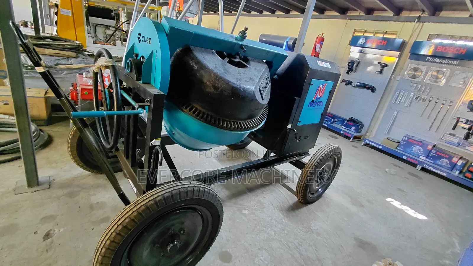 Concrete Mixer 500l Heavy Commercial 8hp Engine.