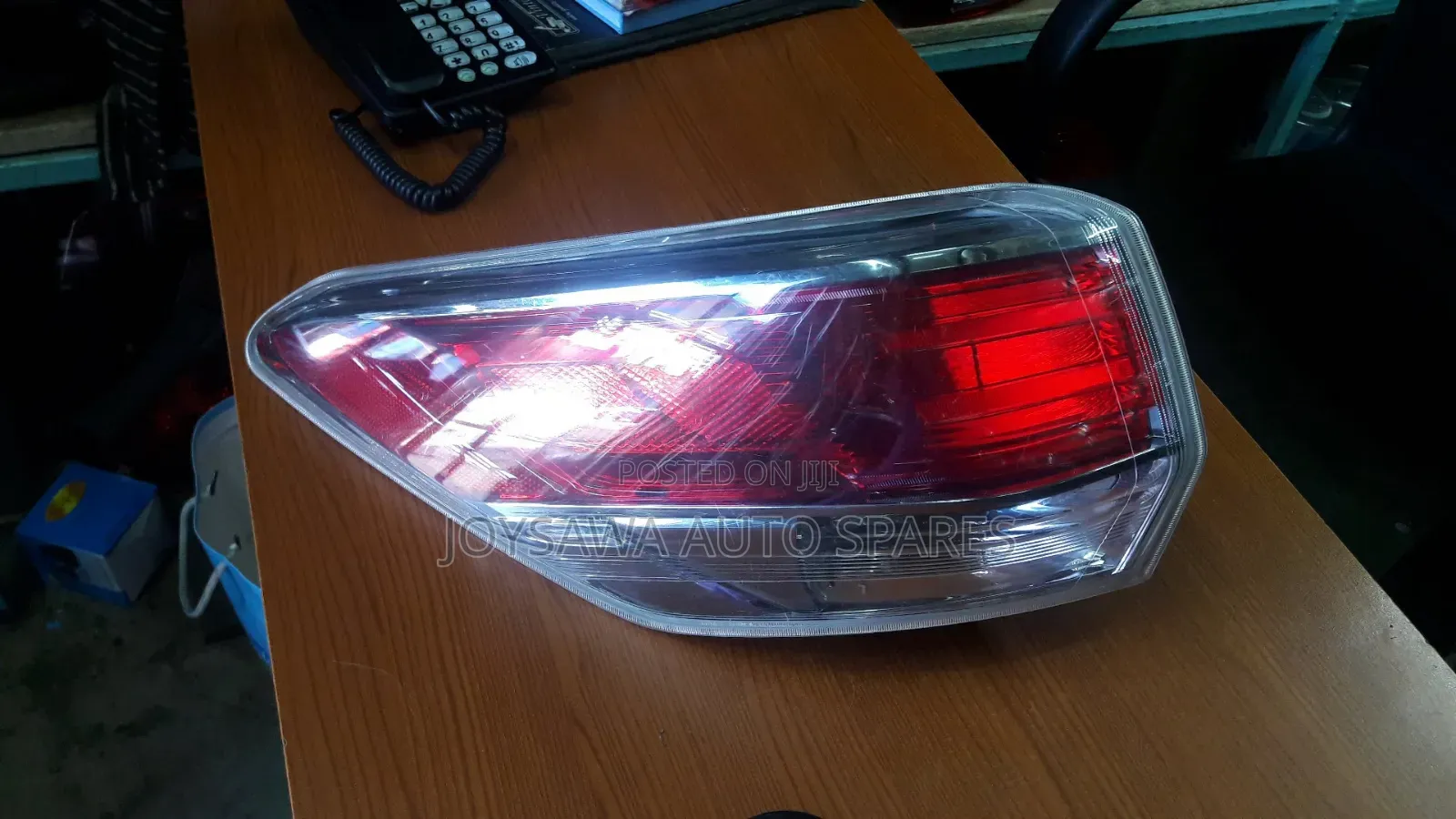 Toyota Kluger 2015 Taillight