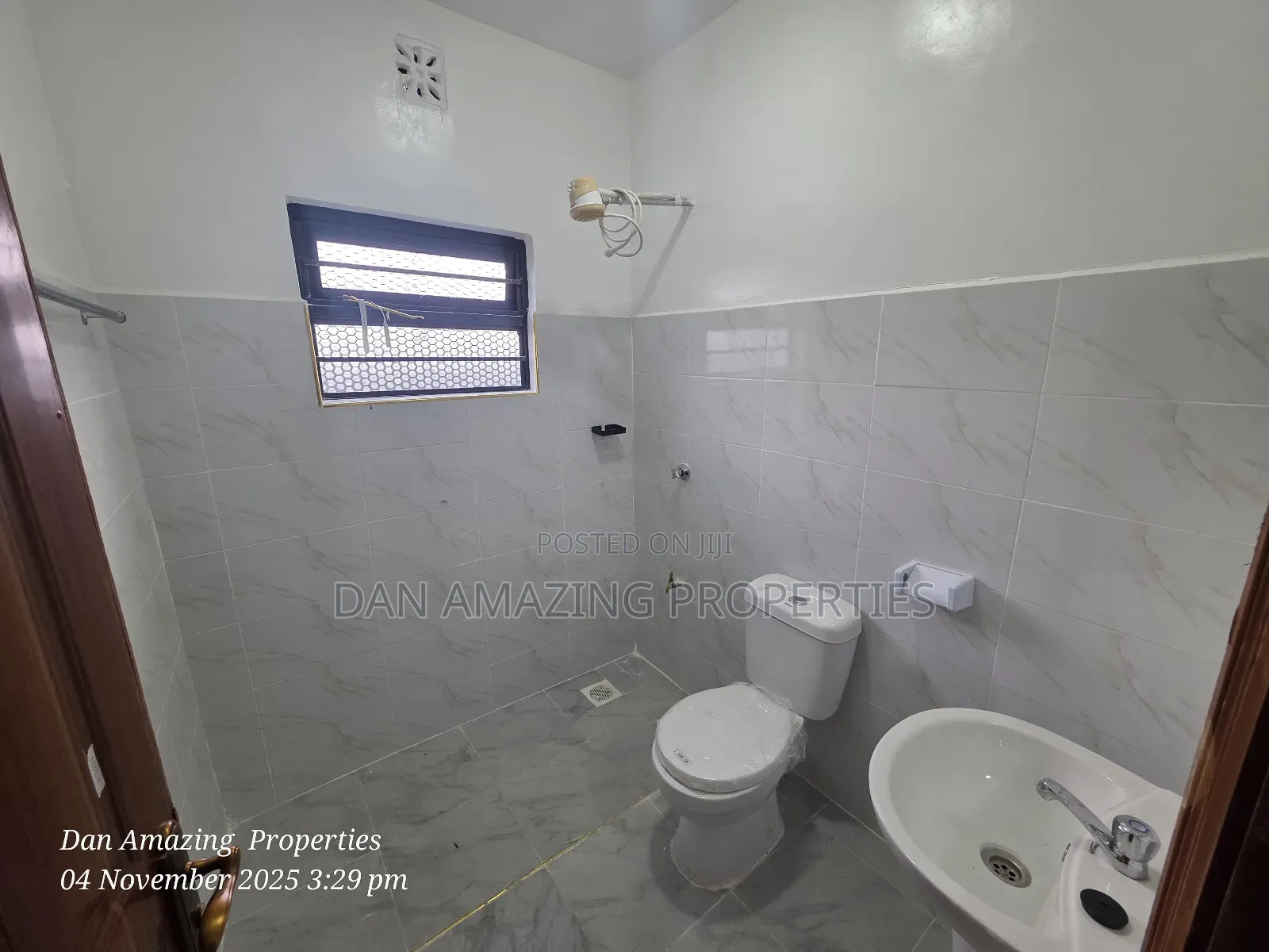 4bdrm Bungalow in Merisho, Matasia for rent