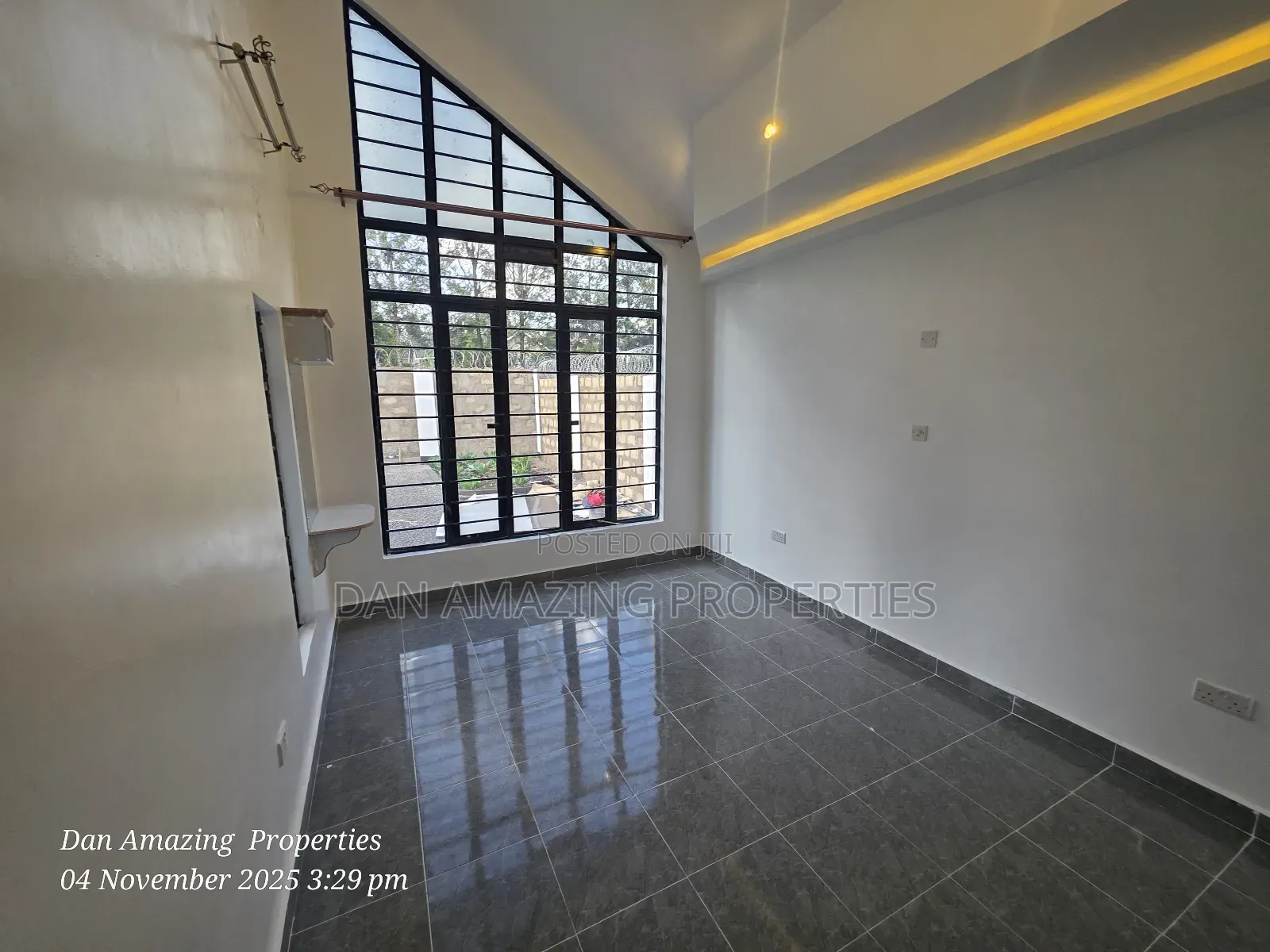 4bdrm Bungalow in Merisho, Matasia for rent