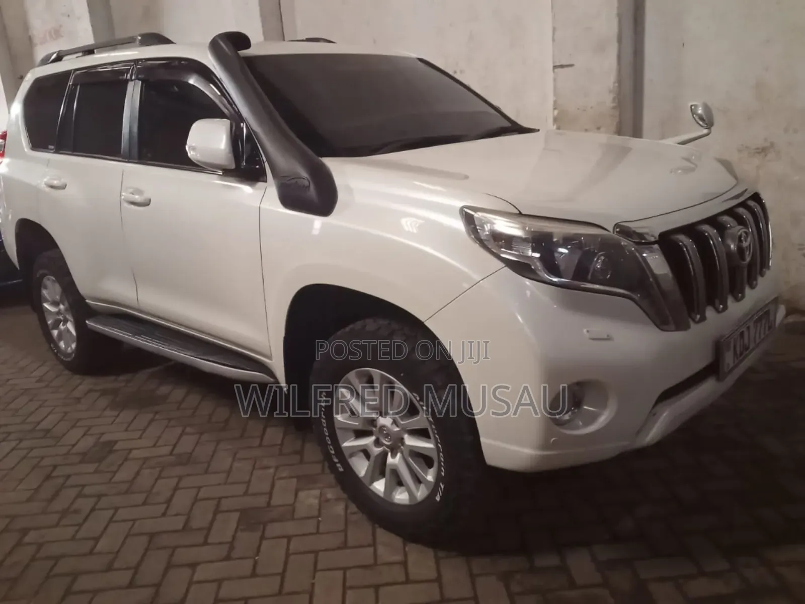 Toyota Land Cruiser Prado 2.8 2018 White