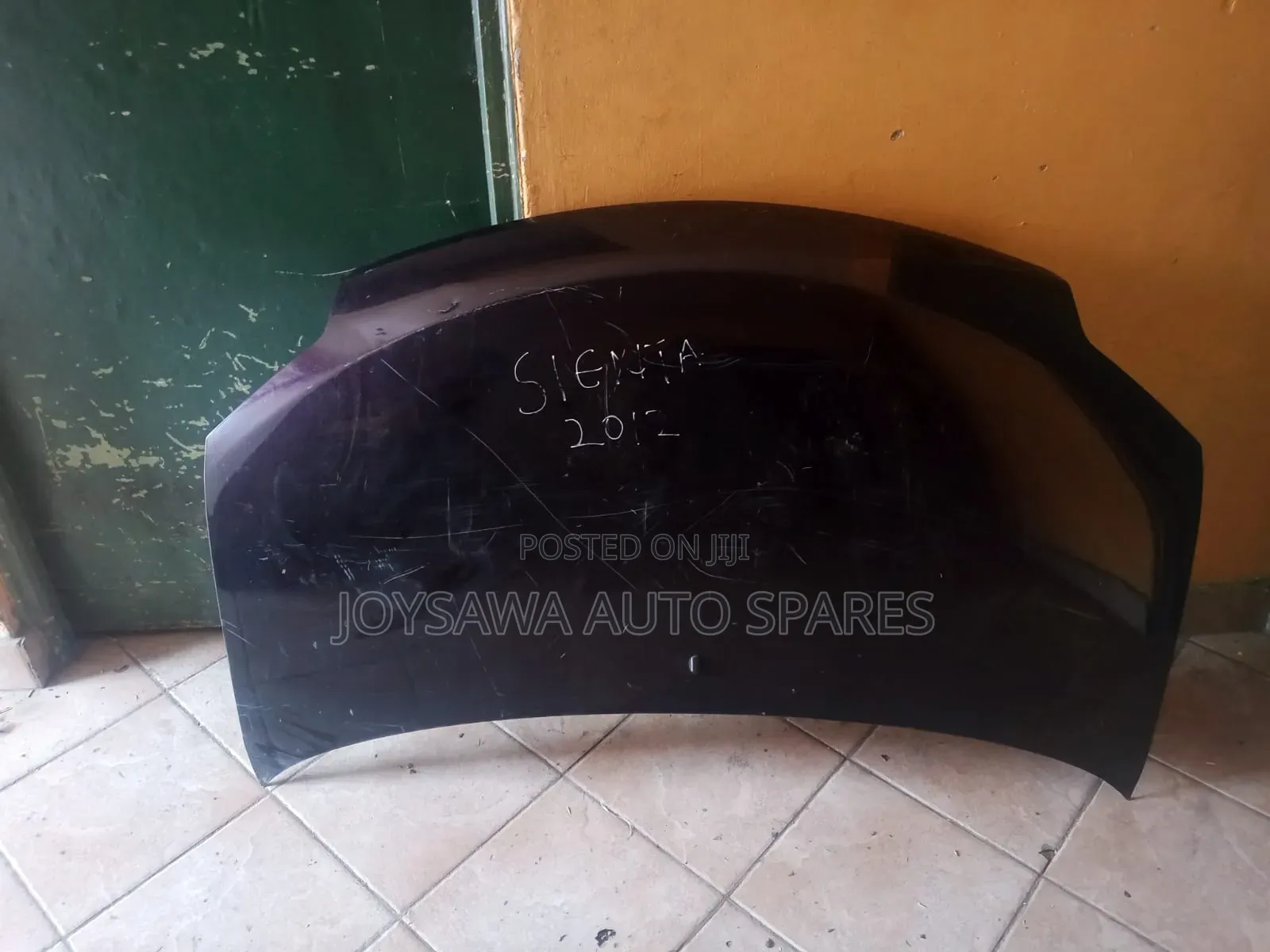 Toyota Sienta 2012 Bonnet