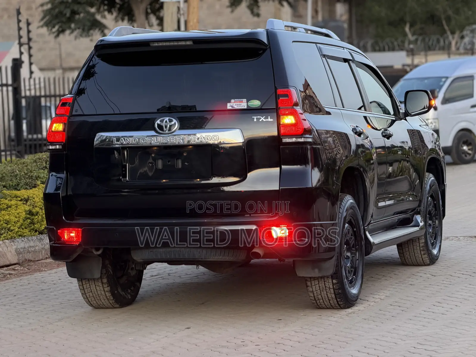 Toyota Land Cruiser Prado 2.8 2019 Black