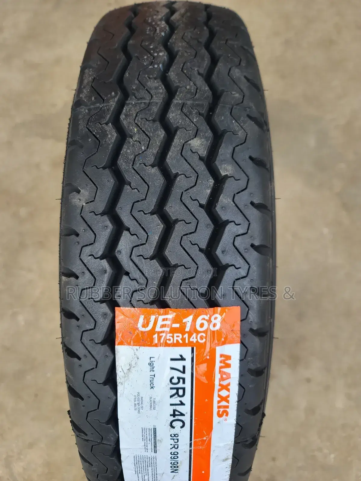 175/14 C Maxxis Ue