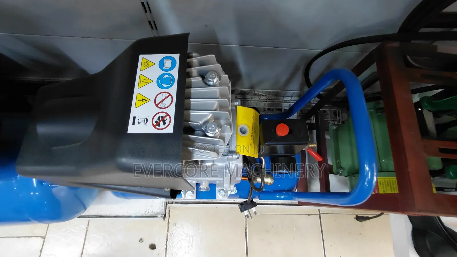 Usk 25litres Air Compressor Machine