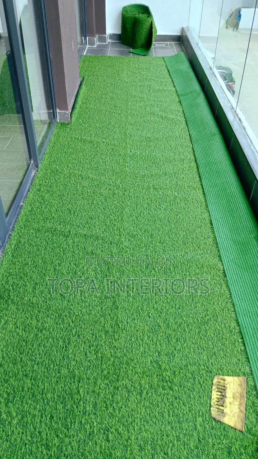 Outdoor Mats Water Resistant Artificial Green Grass Carpets 20mm