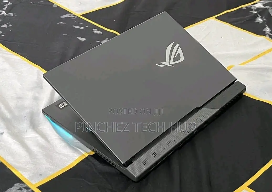 Laptop Asus ROG Strix G15 24GB AMD Ryzen 7 SSD 512GB