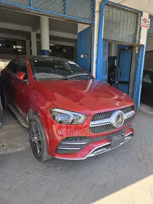 Mercedes-Benz GLE-Class GLE 400d 4MATIC 2021 Red