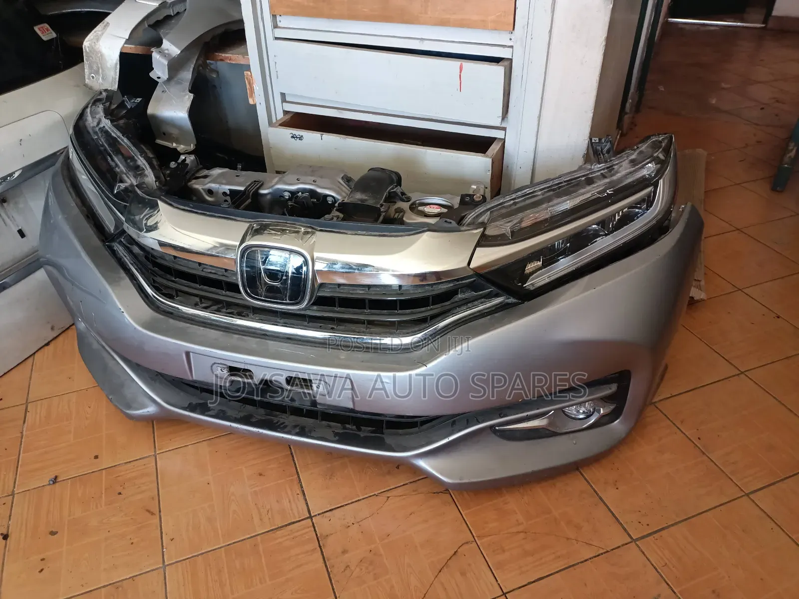 Honda Fit Shuttle 2015 Nosecut