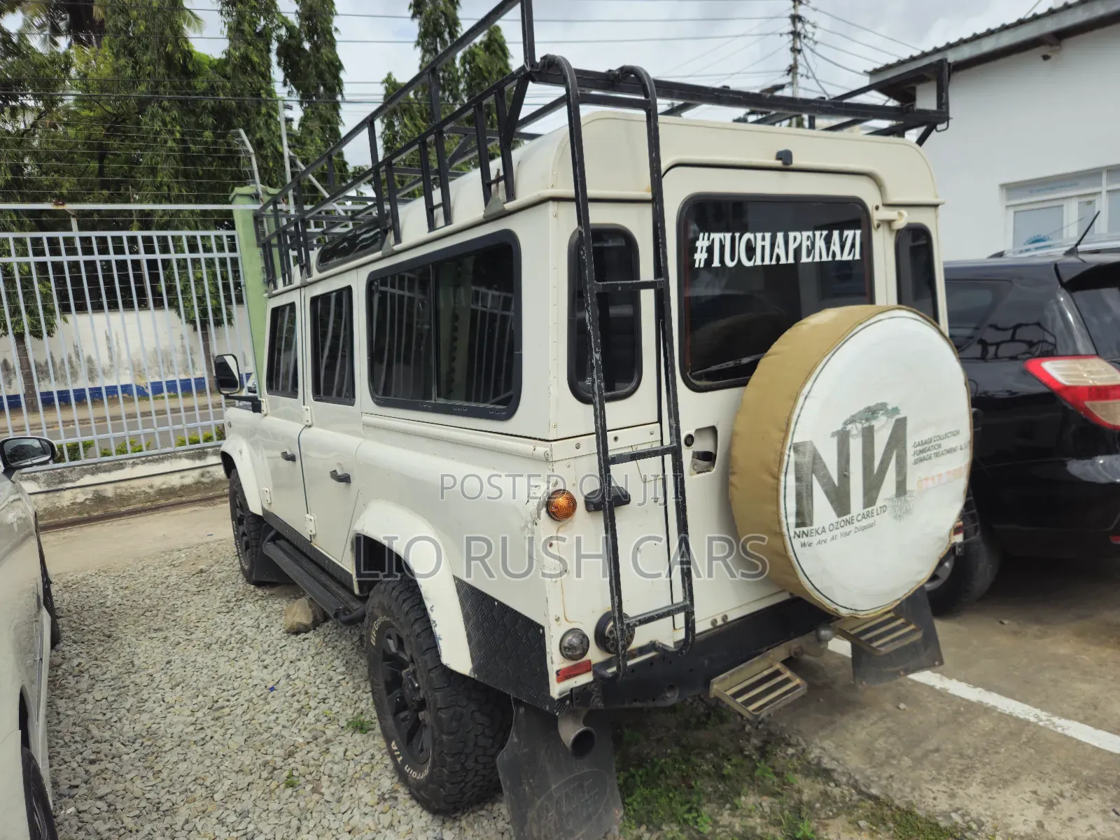 Land Rover Defender 2014 White