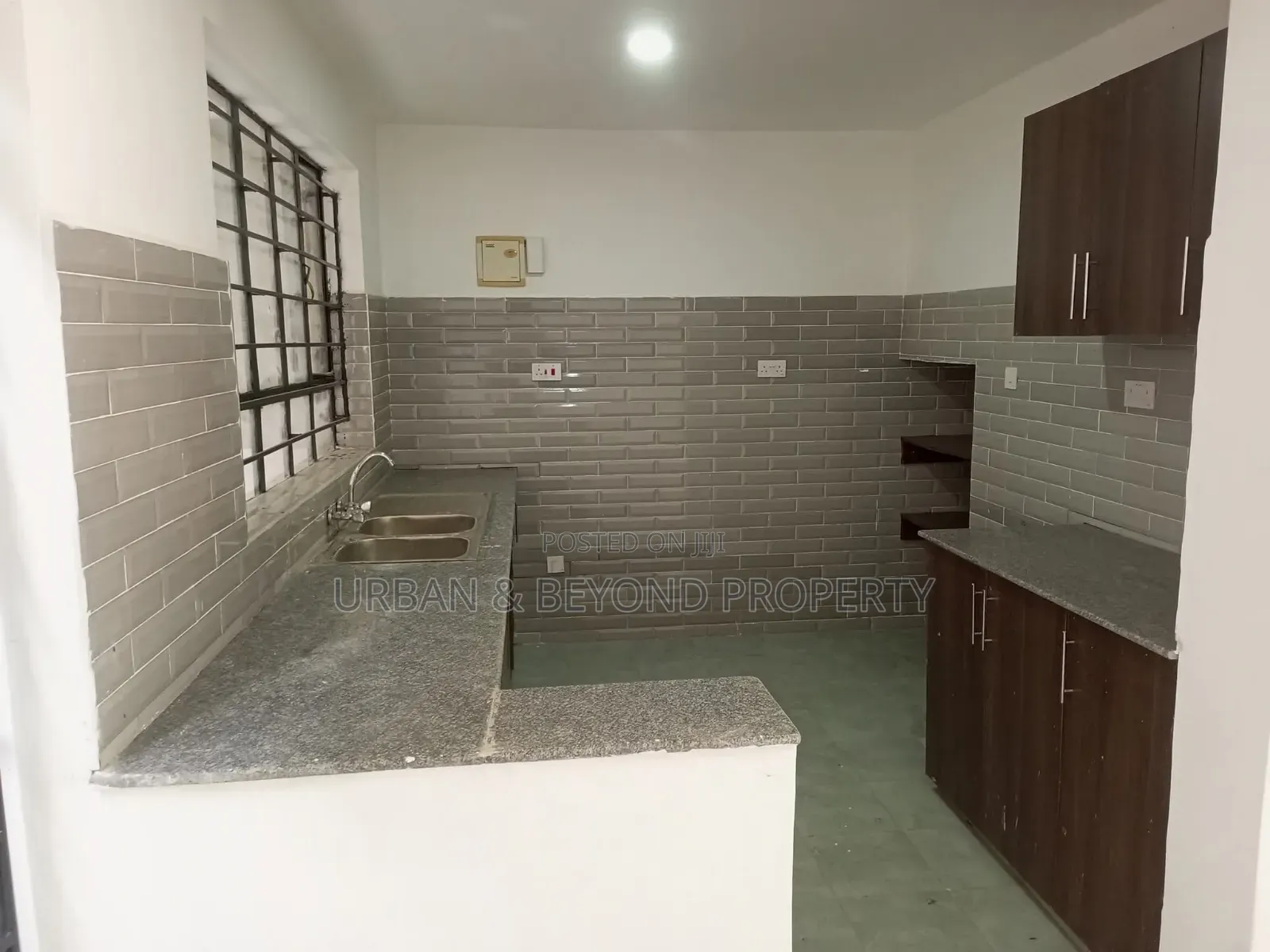 4bdrm Townhouse / Terrace in Gitaru for rent