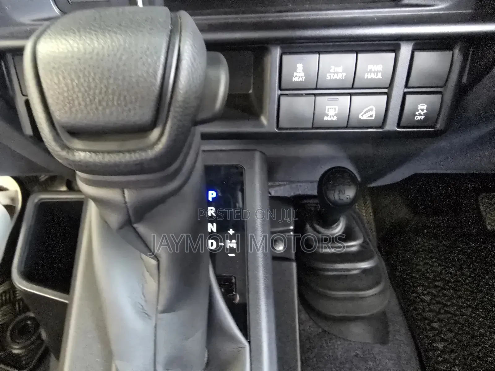 Toyota Land Cruiser 2023 White