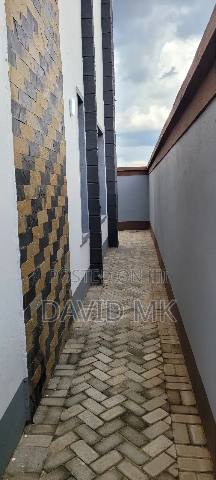 4bdrm Maisonette in Sukari B for sale
