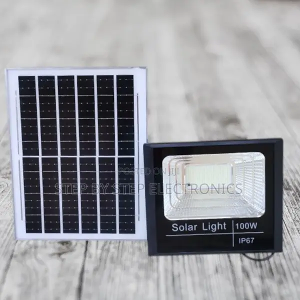 Energy Saving 100w Ip67 Waterproof Solar Flood Light Lamp With Remote