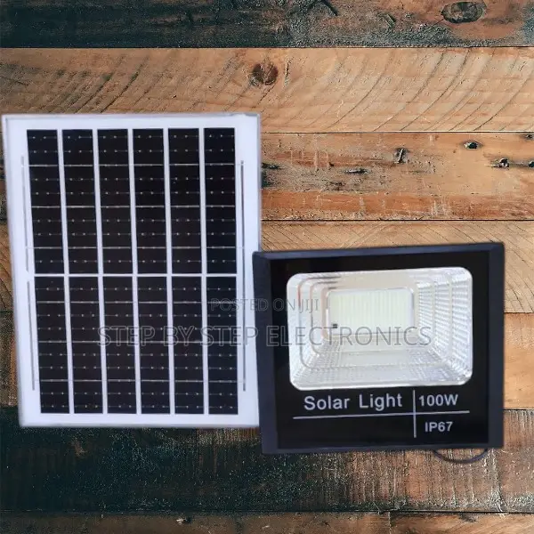 100w Ip67 Waterproof Solar Flood Light for Warehouse Outdoor Lighting
