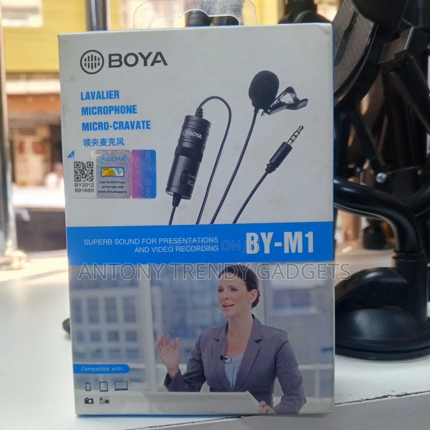 Boya By-m1 Clip-on Microphone For Clear Professional Audio