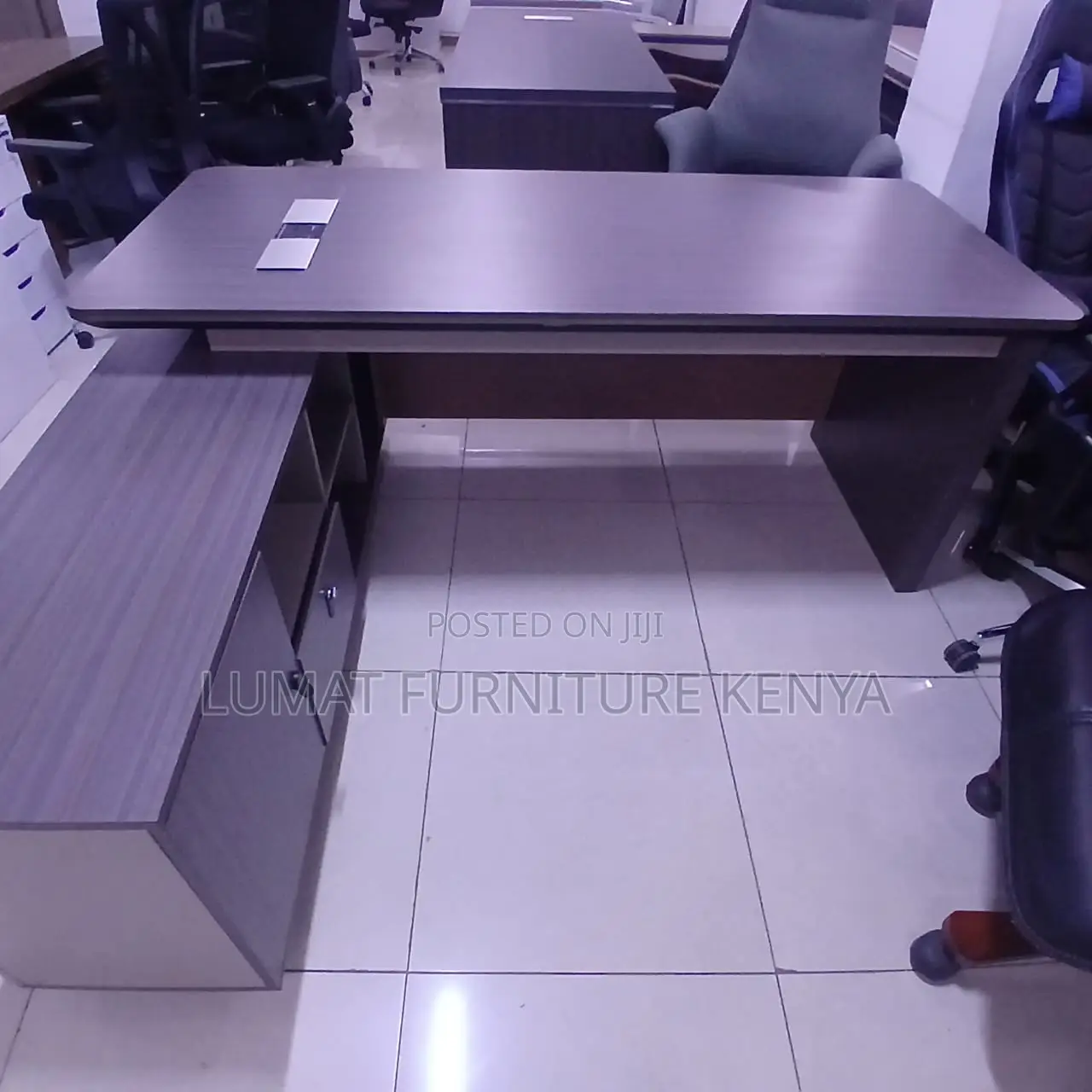 Office Workstation With Drawers