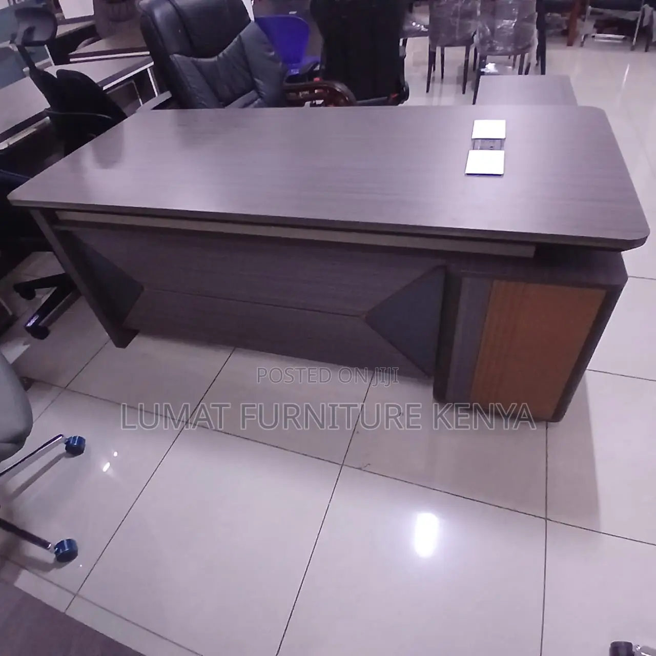 Office Workstation With Drawers