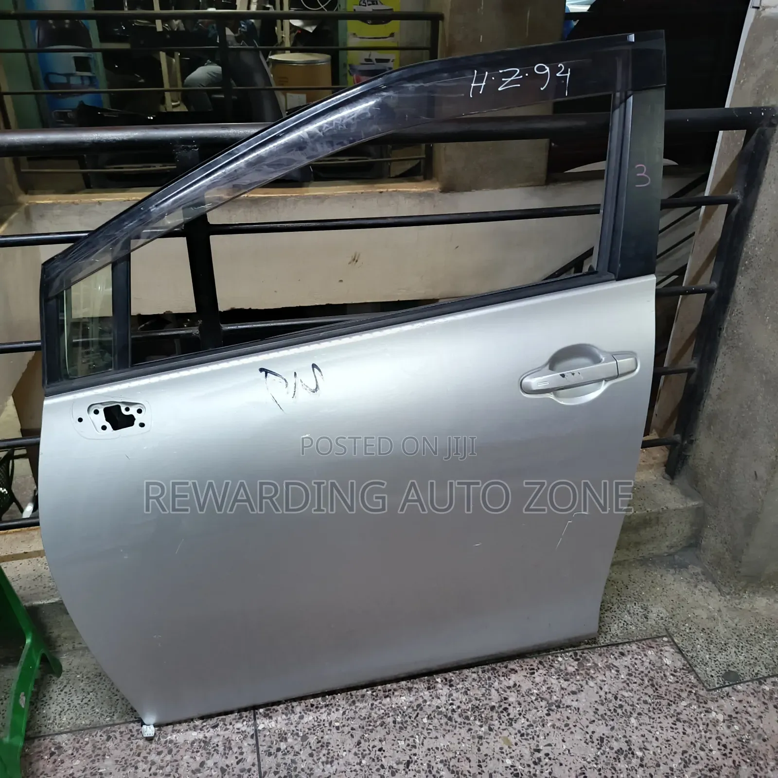 Sienta New Model 2017 Front LHS Door.
