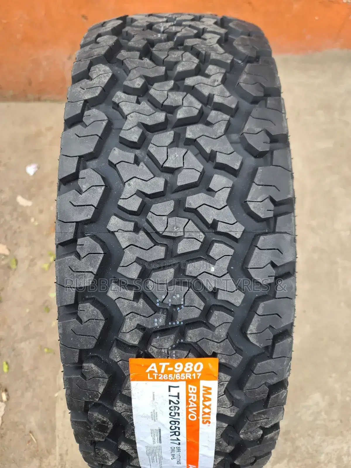 265/65 R17 Maxxis Tyres Bravo a/T980 All-Terrain