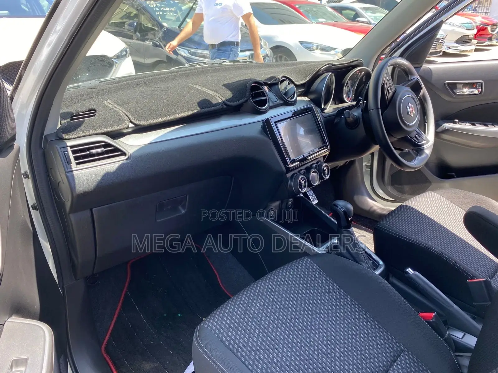 Suzuki Swift 2018 White